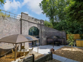 The Tunnel at Bridge Lake Farm and Fishery